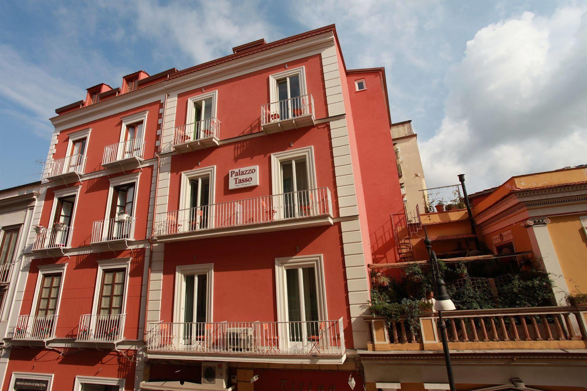 Palazzo Tasso Bed and Breakfast Σορέντο Εξωτερικό φωτογραφία